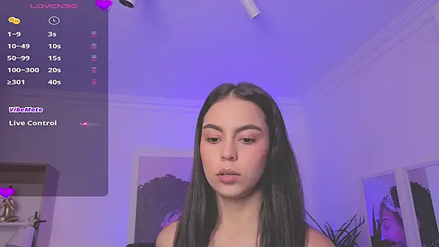 Aleejaa   online show from November 10, 2025, 11:37 am