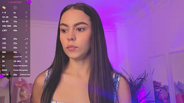 Snapshot of Aleejaa__ chatting on July 1, 2026, 11:32 am Aleejaa online show from July 1, 2026, 11:32 am