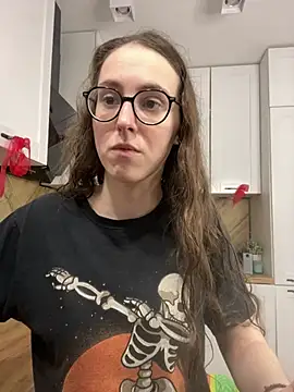 MartiniiSelenna online show from March 11, 2026, 7:02 am