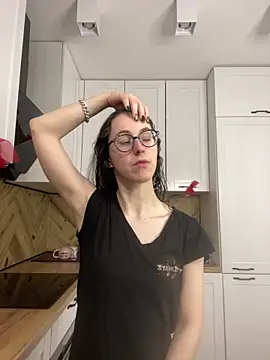 MartiniiSelenna online show from February 11, 2026, 6:35 am