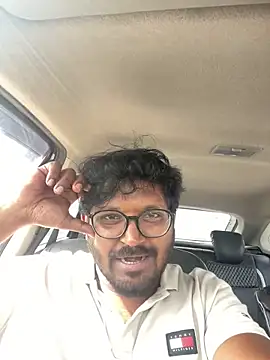 Snapshot of Yours_Teluguboii chatting on January 6, 2026, 7:34 am Yours Teluguboii online show from January 6, 2026, 7:34 am