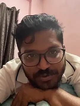 Snapshot of Yours_Teluguboii chatting on November 3, 2025, 6:00 pm Yours Teluguboii online show from November 3, 2025, 6:00 pm