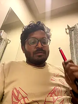 Snapshot of Yours_Teluguboii chatting on January 8, 2026, 6:47 pm Yours Teluguboii online show from January 8, 2026, 6:47 pm