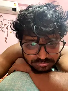 Snapshot of Yours_Teluguboii chatting on October 9, 2025, 6:08 pm Yours Teluguboii online show from October 9, 2025, 6:08 pm