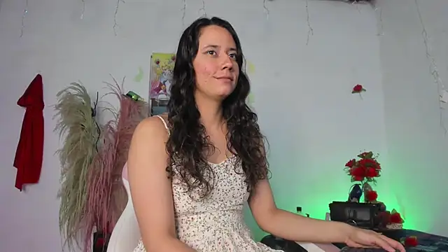 lovely kitt online show from July 27, 2026, 11:56 pm