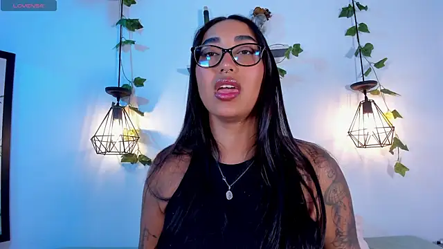 melanieecox online show from July 14, 2026, 1:16 am