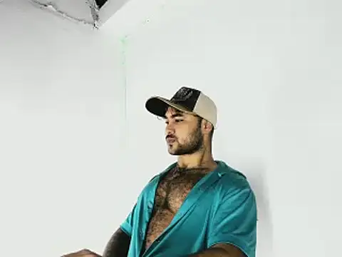 Sebas-hott online show from October 8, 2025, 1:51 am