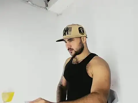 Sebas-hott online show from October 25, 2025, 9:04 pm