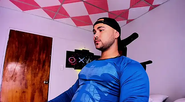 Sebas-hott online show from January 24, 2025, 3:00 am