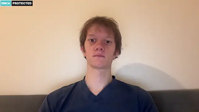 Snapshot of Cube933 chatting on February 14, 2026, 10:32 pm Cube933 online show from February 14, 2026, 10:32 pm