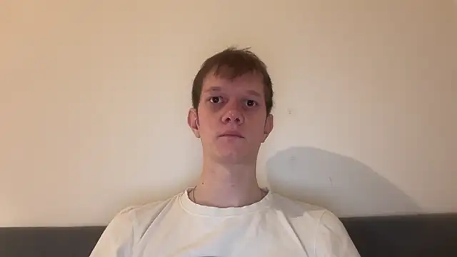 Snapshot of Cube933 chatting on October 25, 2025, 9:48 pm Cube933 online show from October 25, 2025, 9:48 pm