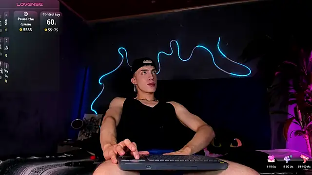 Angel Snowhotxxx online show from July 19, 2026, 2:53 am