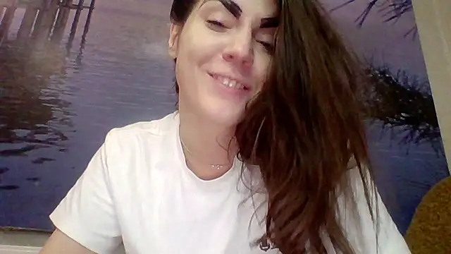 AliceTailor online show from April 28, 2026, 8:46 pm
