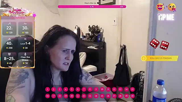 Demonicmiss online show from June 14, 2026, 12:06 pm