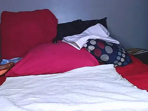 Snapshot of fatafricanqueen chatting on February 8, 2026, 12:36 pm fatafricanqueen online show from February 8, 2026, 12:36 pm