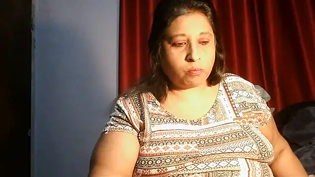 raniofsex02 online show from June 15, 2026, 6:51 pm