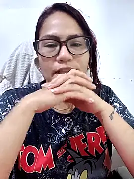 ZUCAAT online show from October 17, 2025, 10:44 pm