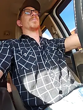 REDHAMMER  online show from October 31, 2025, 8:16 pm