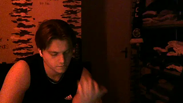 FavoriteTram online show from February 12, 2026, 10:20 pm