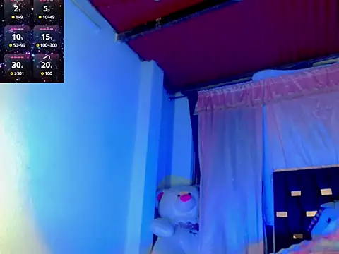 KayleighDreams  online show from October 13, 2025, 9:44 am