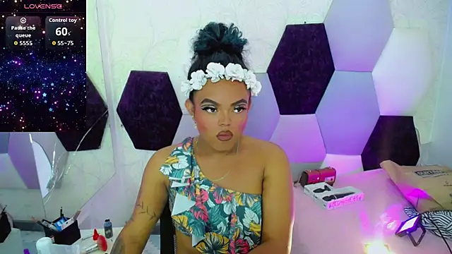 KayleighDreams  online show from February 26, 2026, 2:39 pm