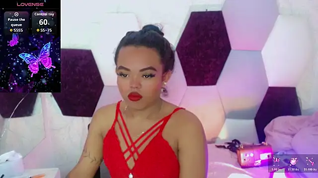 KayleighDreams  online show from February 11, 2026, 4:56 am