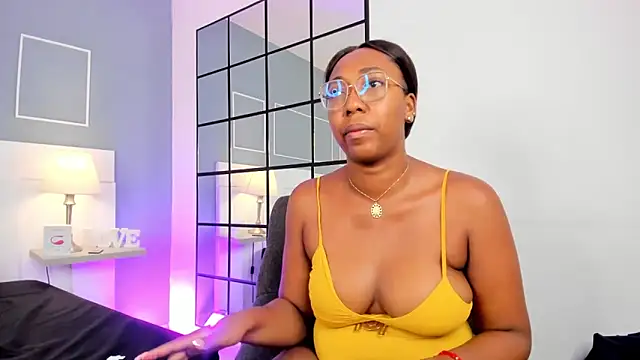 dirtyvictoria online show from September 19, 2025, 12:09 pm