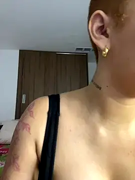 Charlotee  online show from September 14, 2025, 7:03 pm