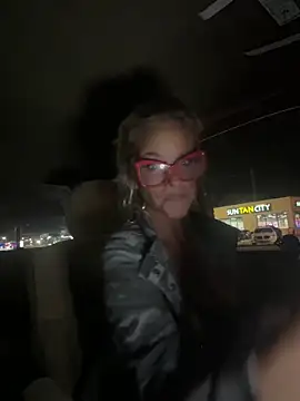 vixendoll87 online show from March 26, 2026, 12:53 am