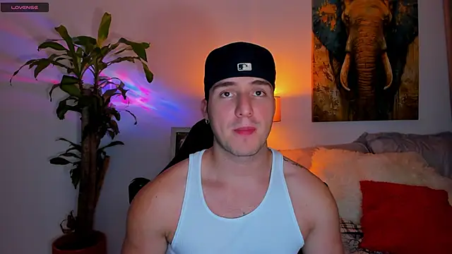 liam oficial02 online show from March 18, 2025, 2:29 am