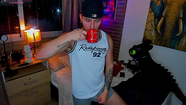 liam oficial02 online show from March 22, 2026, 2:59 am