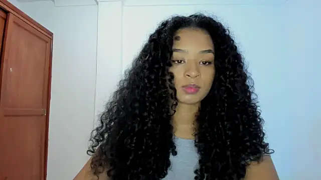 avellanatammy online show from October 21, 2025, 1:27 am