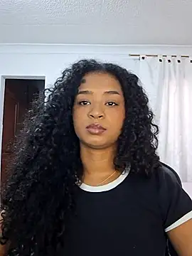 avellanatammy online show from August 4, 2026, 9:30 pm