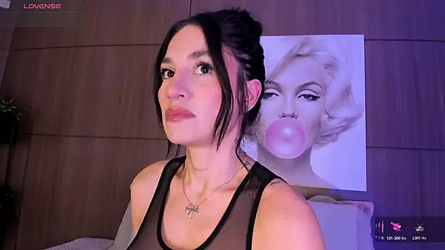 AgattaDuque online show from November 28, 2025, 12:33 am