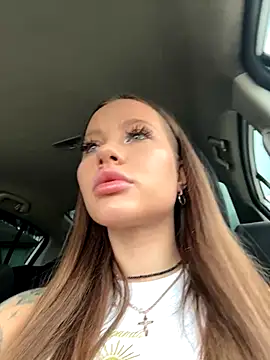 Patricia bloom online show from October 5, 2025, 7:32 am