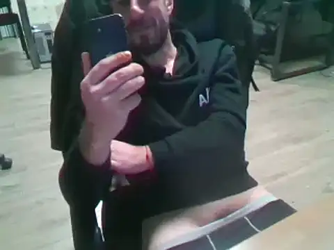 Snapshot of giorgakaci69 chatting on February 25, 2025, 9:04 pm giorgakaci69 online show from February 25, 2025, 9:04 pm