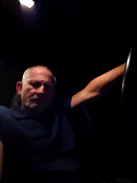 Snapshot of den-rock4u chatting on February 22, 2026, 2:58 am den-rock4u online show from February 22, 2026, 2:58 am