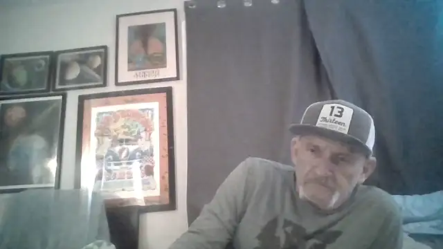 Snapshot of den-rock4u chatting on September 16, 2025, 5:19 am den-rock4u online show from September 16, 2025, 5:19 am