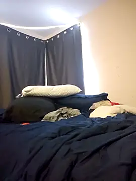 Snapshot of den-rock4u chatting on November 3, 2025, 8:07 am den-rock4u online show from November 3, 2025, 8:07 am