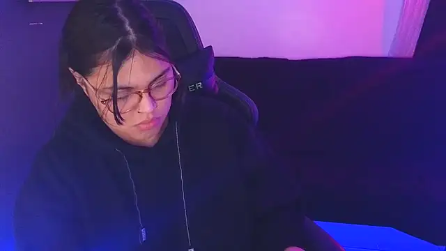 miacanela xo online show from September 25, 2025, 12:49 am