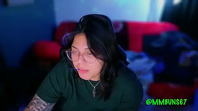 miacanela xo online show from November 3, 2025, 4:28 am