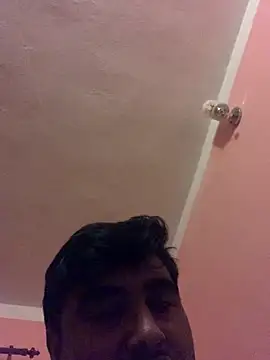 SweetFatBoy online show from January 7, 2026, 3:39 pm