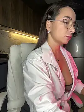 Melisa Ester online show from October 16, 2025, 3:42 pm