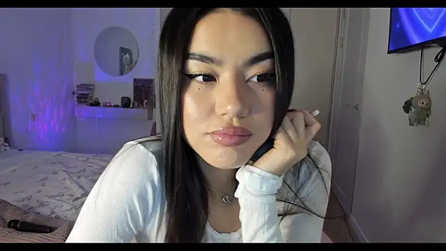 Shineel online show from October 29, 2025, 1:04 am