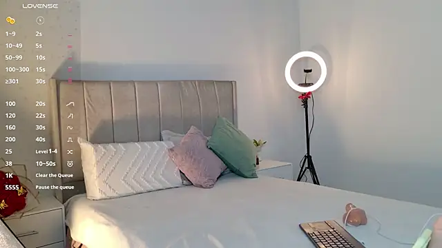 1m megan online show from June 26, 2026, 4:18 am