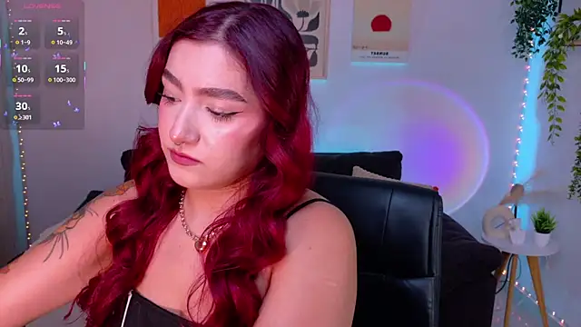 ViolettCastel online show from July 3, 2026, 12:17 am