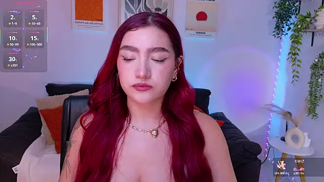 ViolettCastel online show from July 11, 2026, 11:49 pm