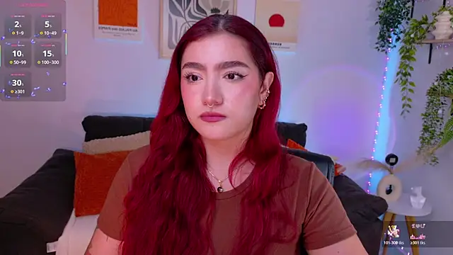 ViolettCastel online show from July 28, 2026, 12:18 am