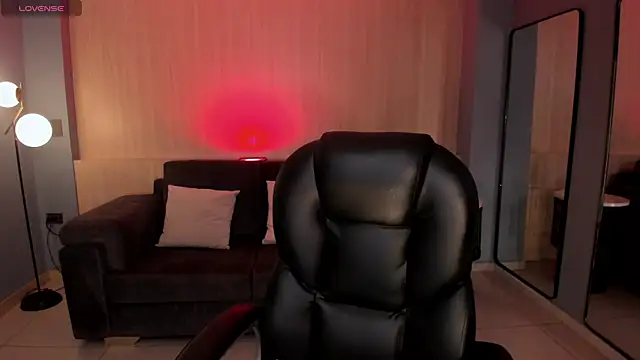 ViolettCastel online show from October 30, 2025, 7:22 pm