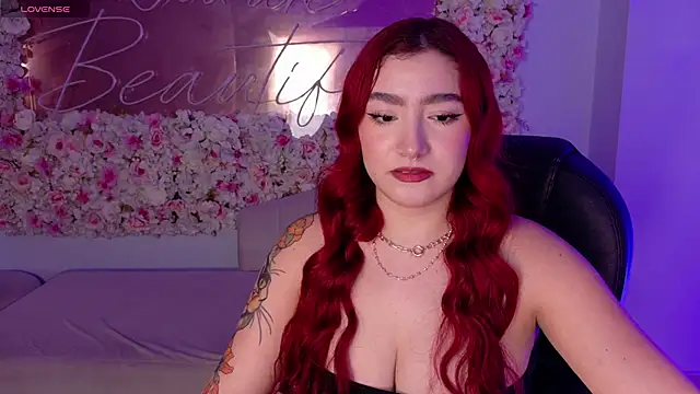 ViolettCastel online show from January 16, 2026, 7:29 pm